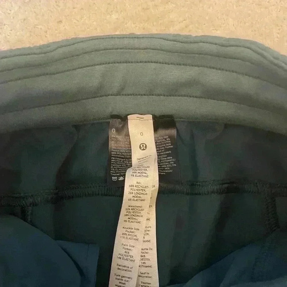 Lululemon Brushed Softstreme Ribbed HR Jogger Pants 0 - Picture 2 of 4